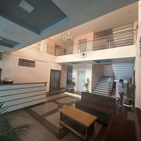 Hotel Tawa Plaza Itārsi Exteriér fotografie